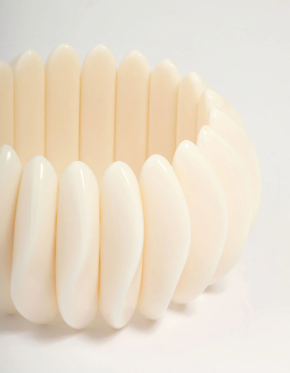 Acrylic Disc Stretch Bracelet - Image 2