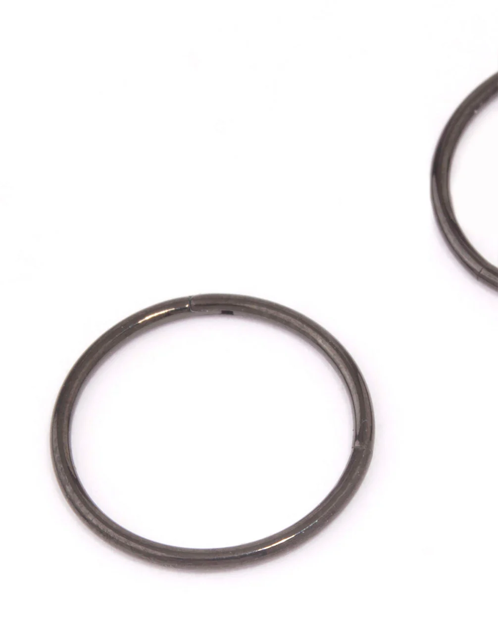 Black Coated Titanium Fine Sleeper Earrings 10mm - Image 3