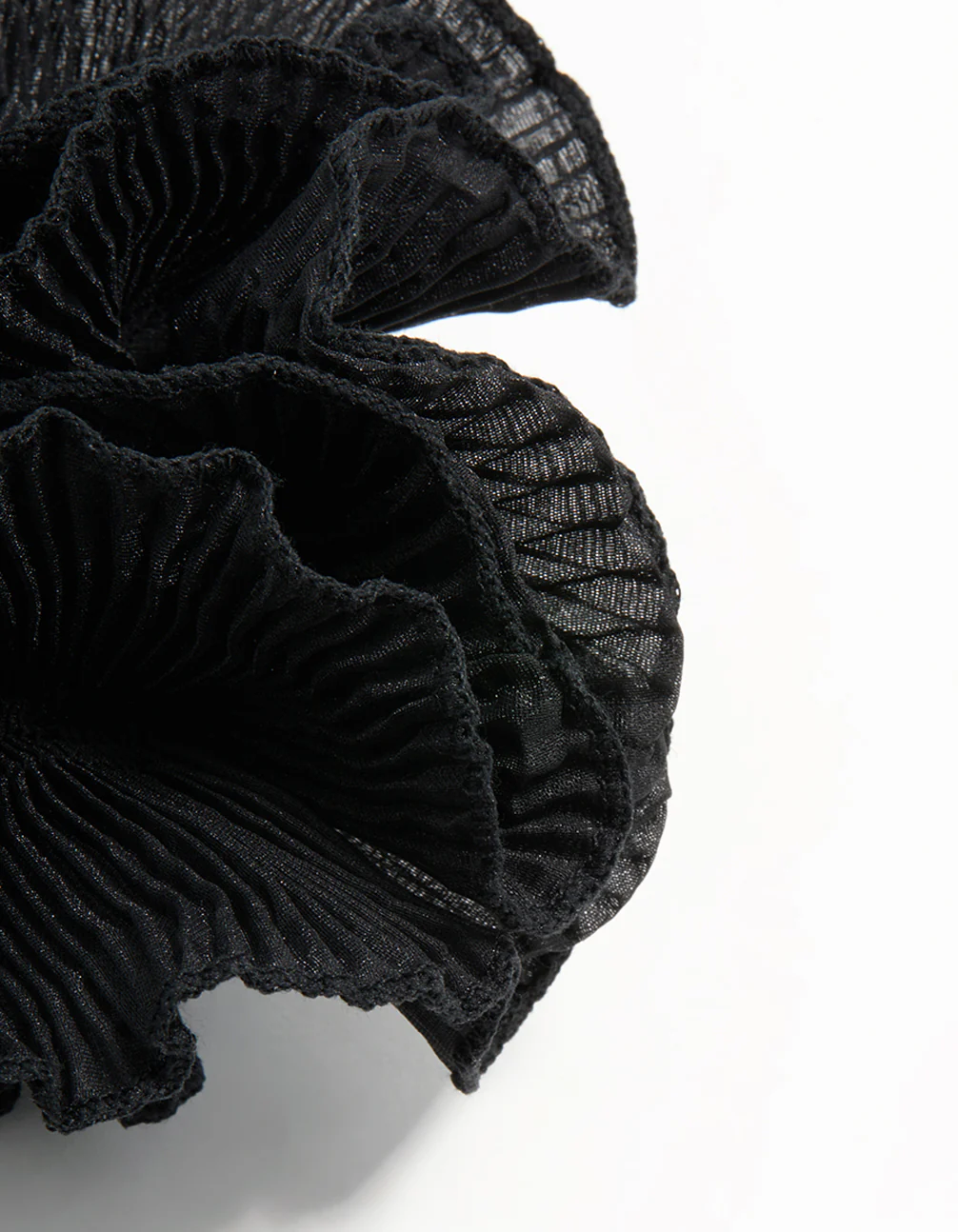 Black Plisse Fabric Large Scrunchie - Image 3