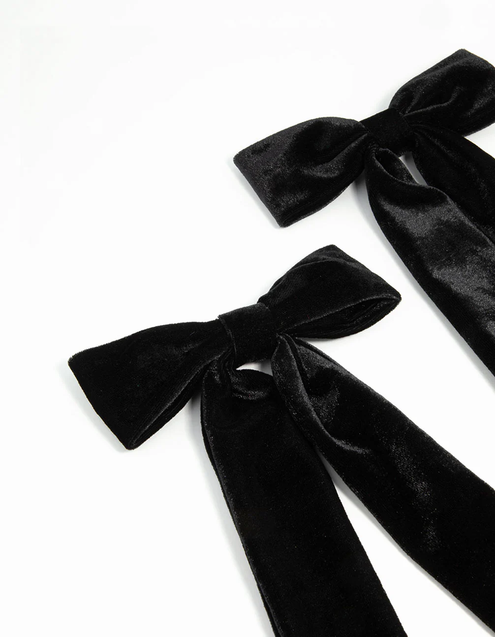 Black Velvet Fabric Large Bows 2-Pack - Image 2