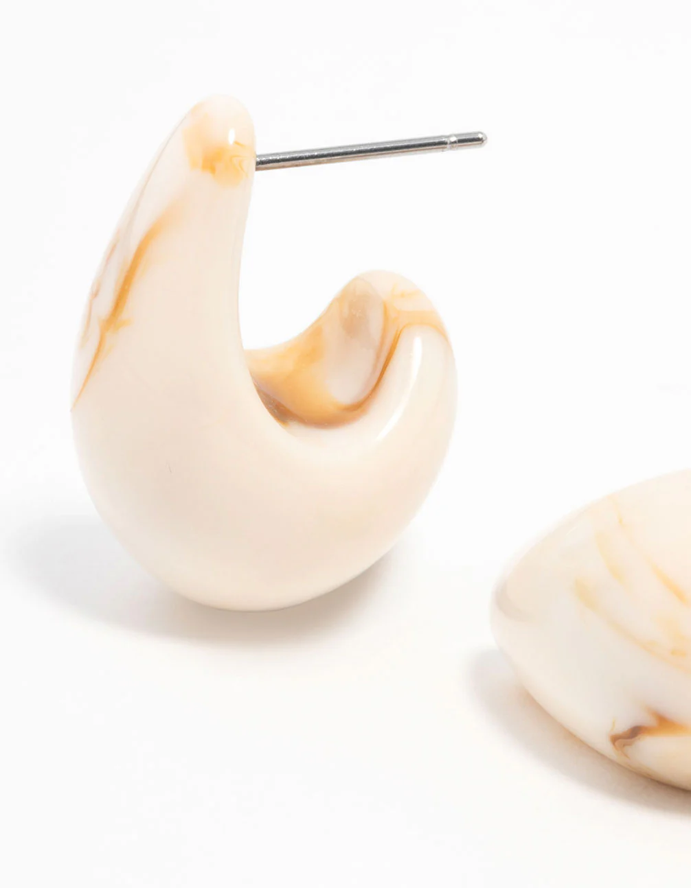 Cream Marble Teardrop Earrings - Image 2
