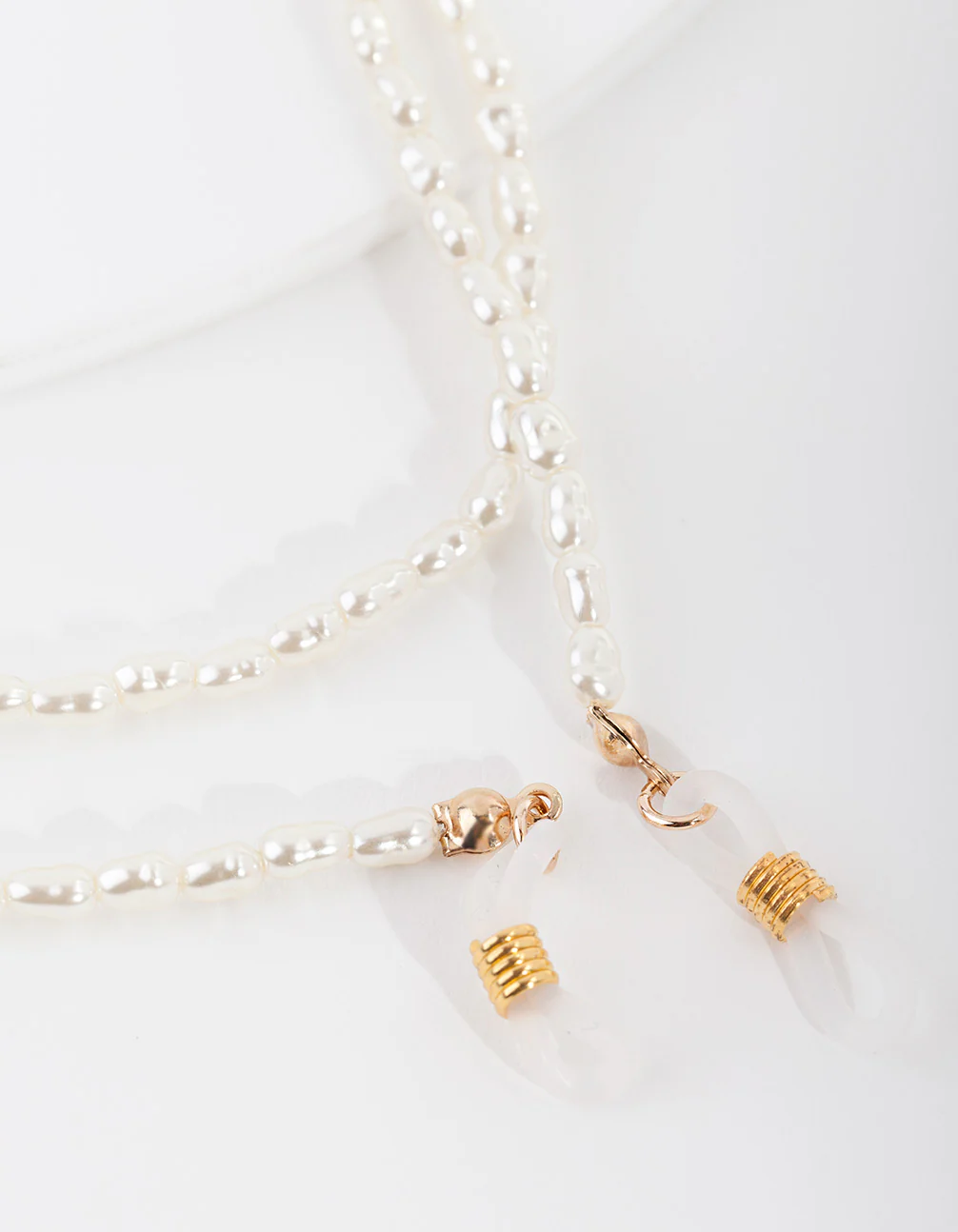 Gold Pearl Sunglasses Chain - Image 3