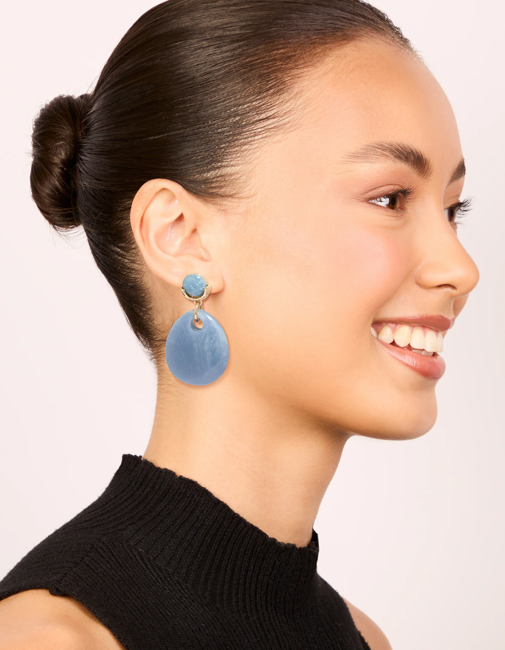 Gold Blue Beaded Teardrop Drop Earrings - Image 3
