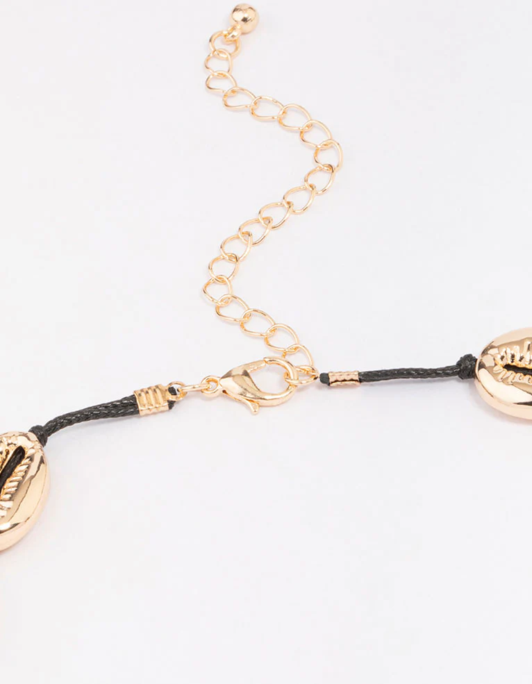 Gold Cowrie Shell Necklace - Image 3