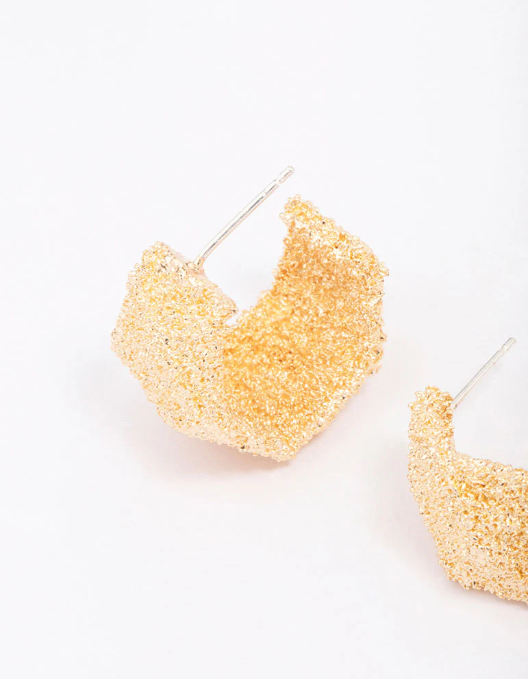 Gold Hammered Small Hoop Earrings - Image 3