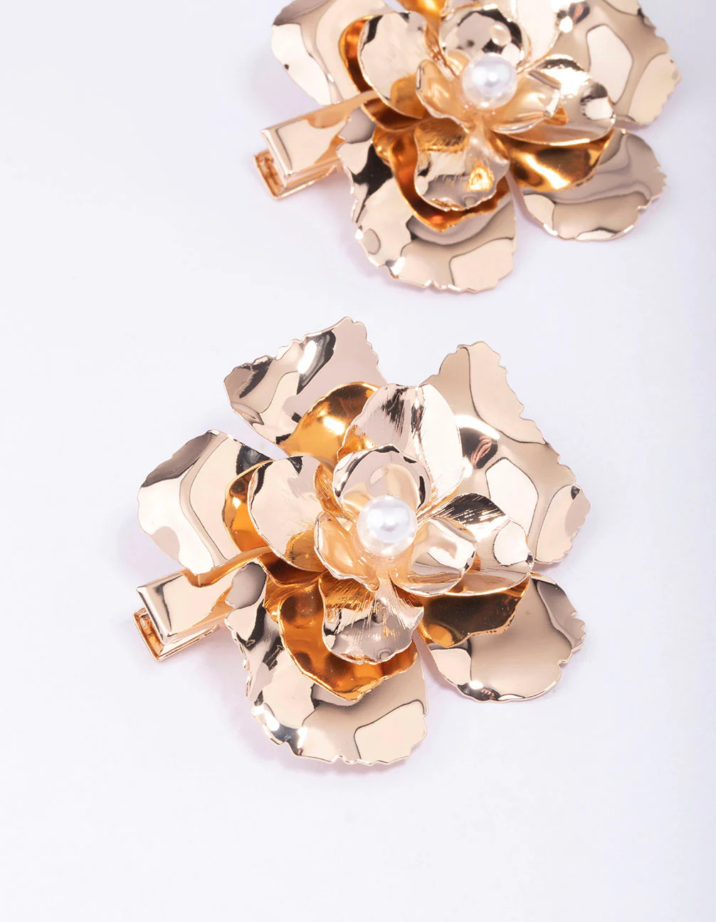 Gold Large Flower Pearl Hair Clip Pack - Image 2