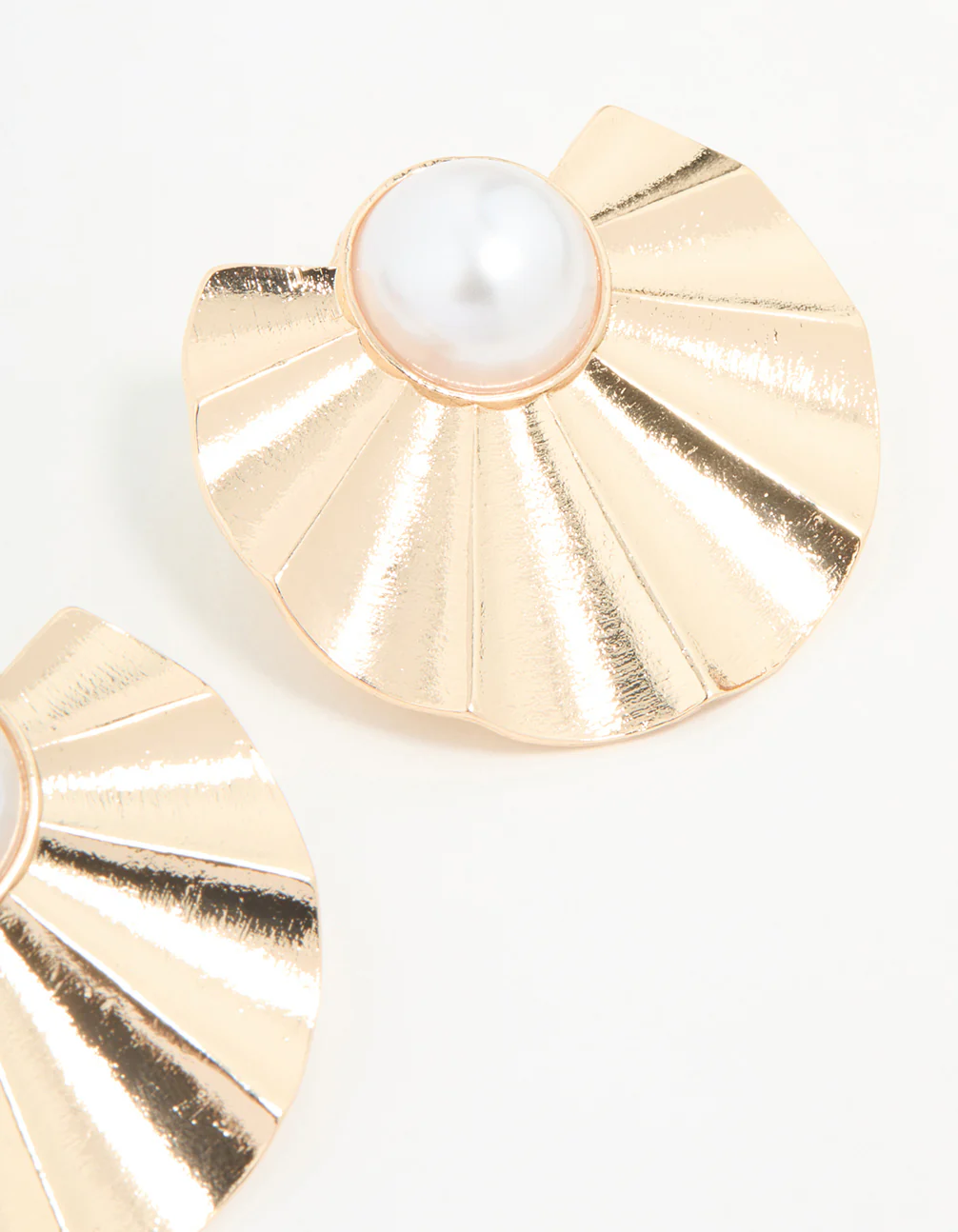 Gold Pearl Wavy Stud Earrings - Image 5