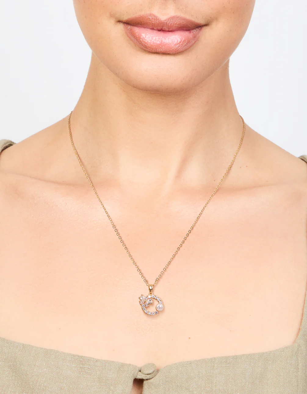 Gold Plated Pearl & Cubic Zirconia Wreath Necklace - Image 2
