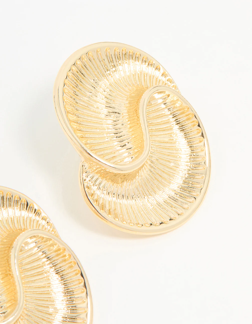 Gold Ribbed Swirl Small Stud Earrings - Image 5