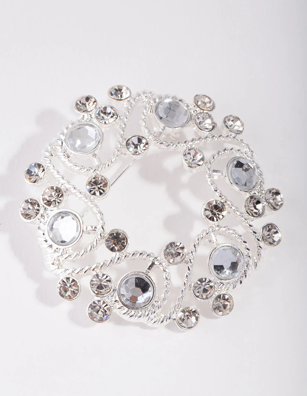 Silver Regal Circle Diamante Broach - Image 2