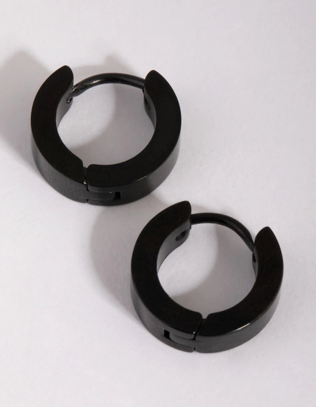 Matte Black Wide Huggie Earrings - Image 3
