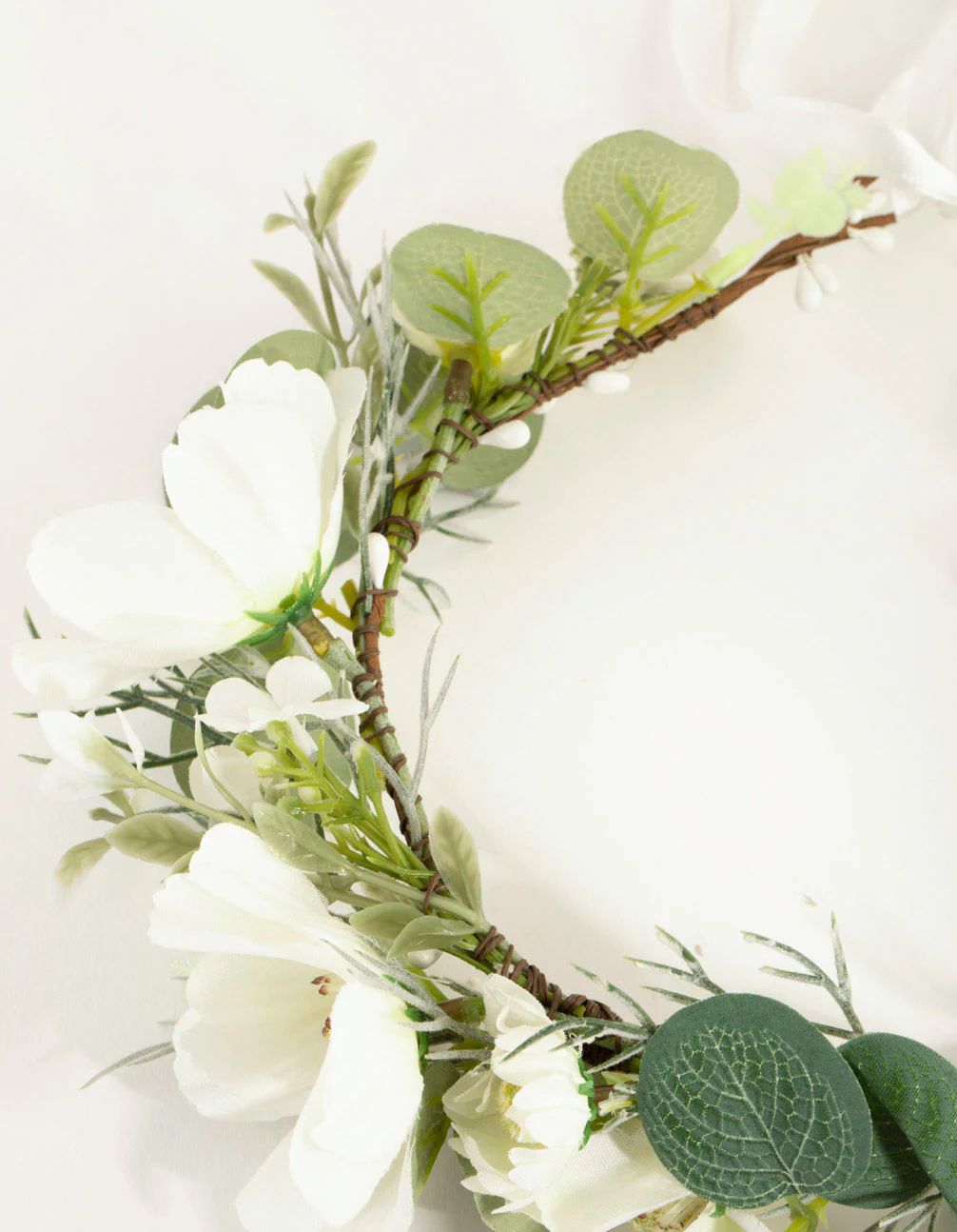 Mixed Leafy Garden Halo - Image 2