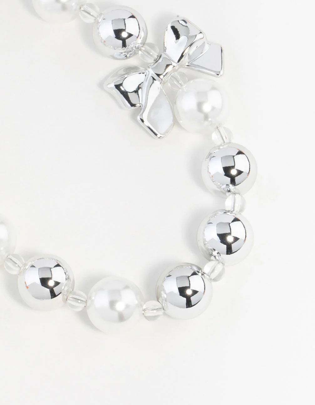 Bow & Pearl & Heart Keychain - Image 2