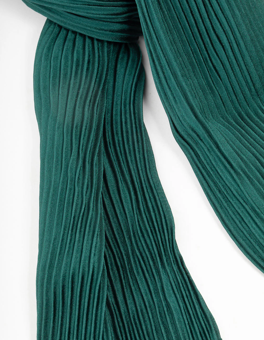 Pleated Green Satin Fabric Scarf - Image 3