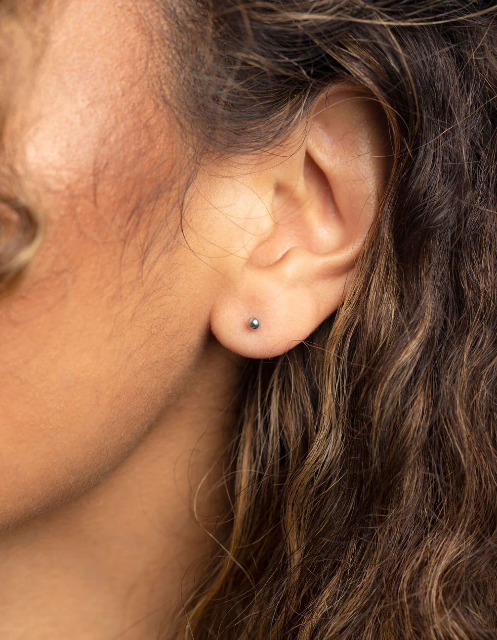 Surgical Steel Cross Stud Earrings - Image 5