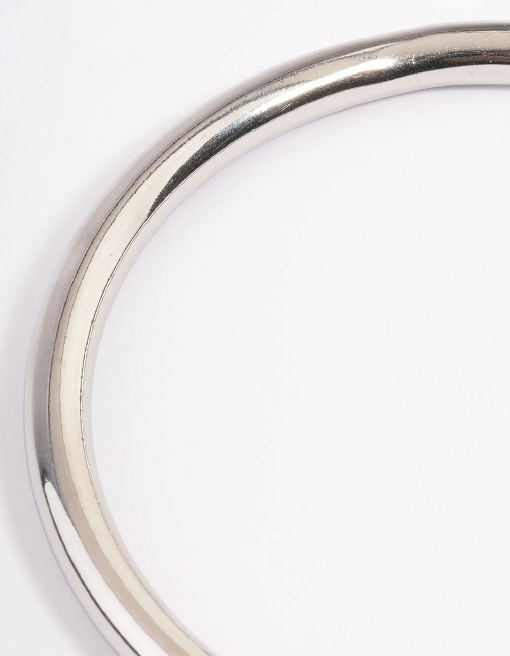 Waterproof Stainless Steel Statement Round Bangle - Image 3
