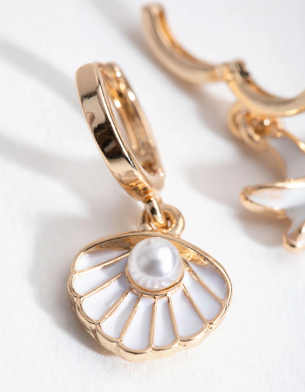 Gold Matte Shell & Pearl Huggie Earrings - Image 3