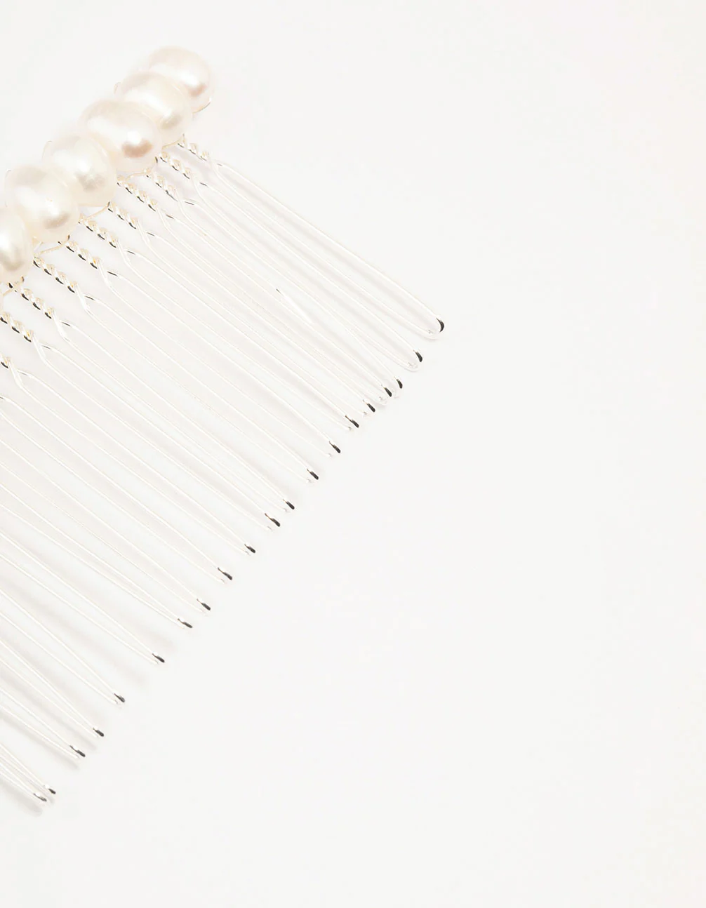 Silver Plated Classic Freshwater Pearl Hair Comb - Image 3