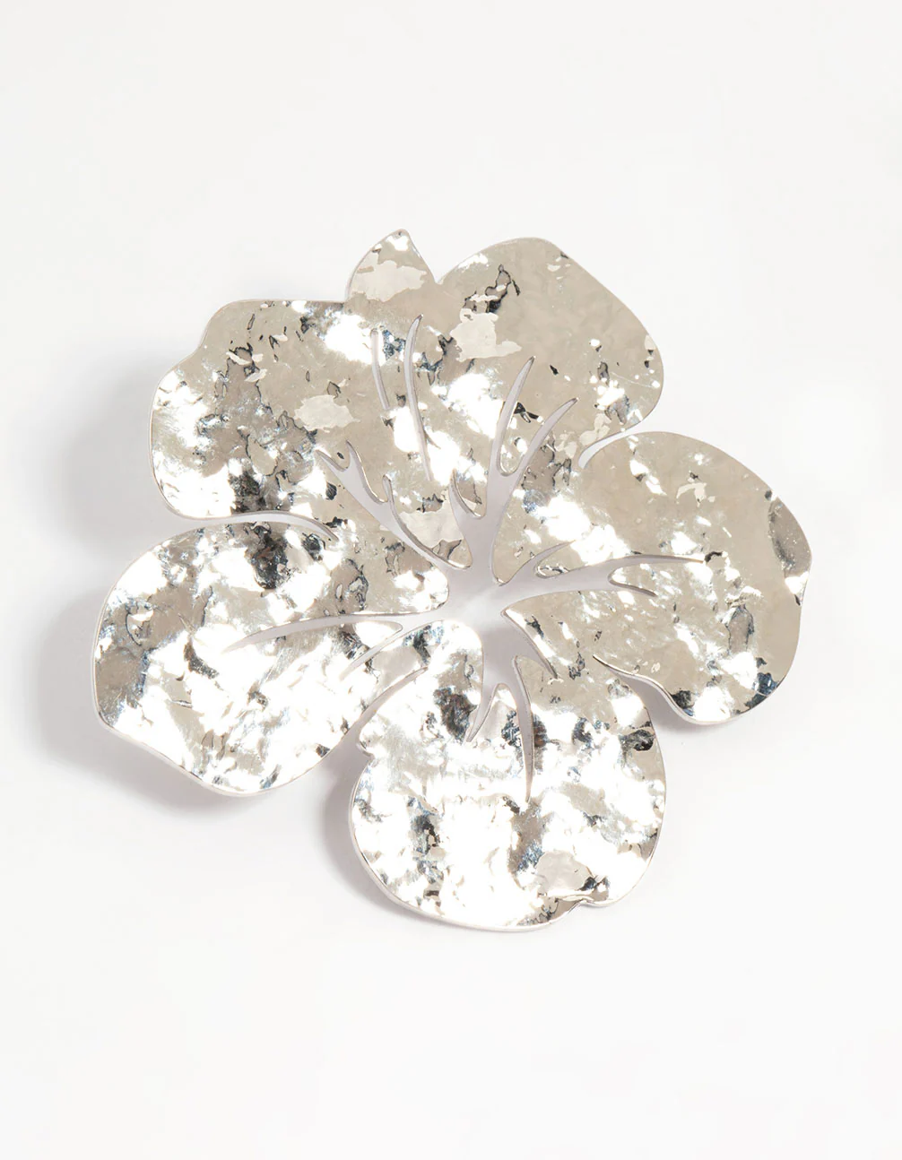 Silver Hammered Hibiscus Stud Earrings - Image 4