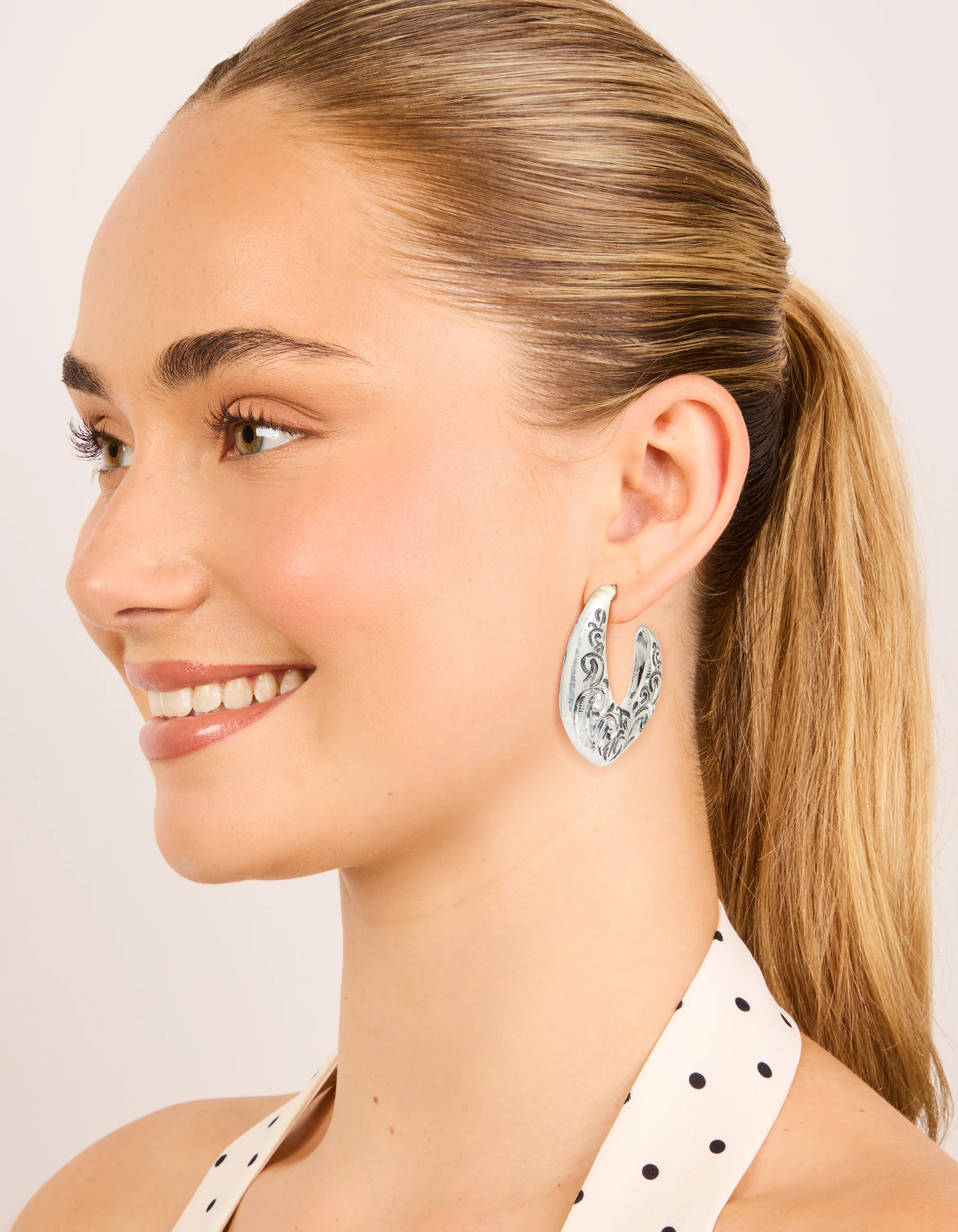 Silver Swirl Detail Hoop Earrings - Image 3