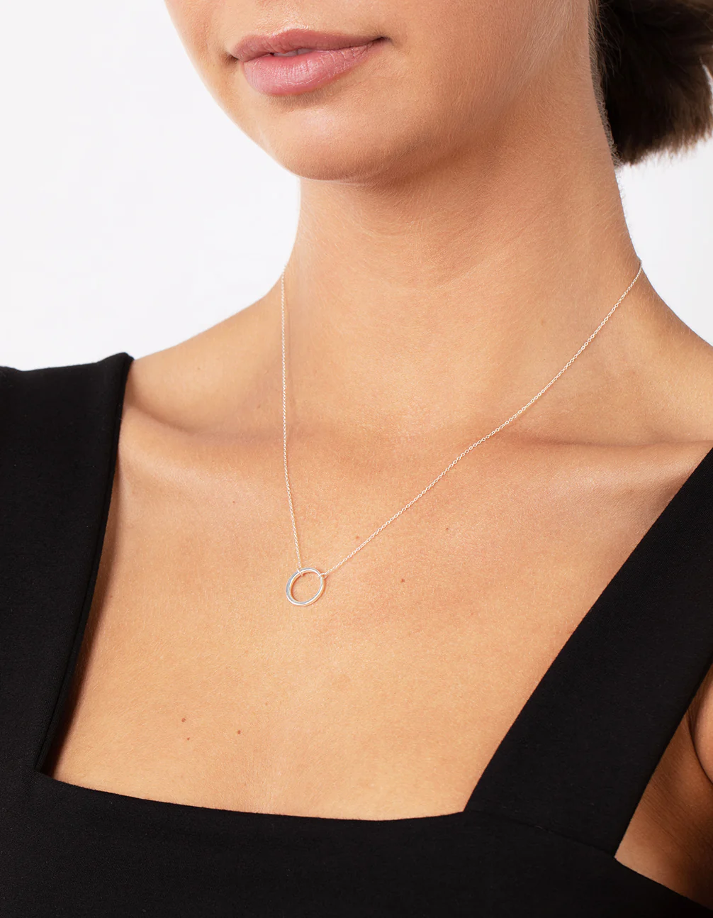 Sterling Silver Open Circle Pendant Necklace - Image 3