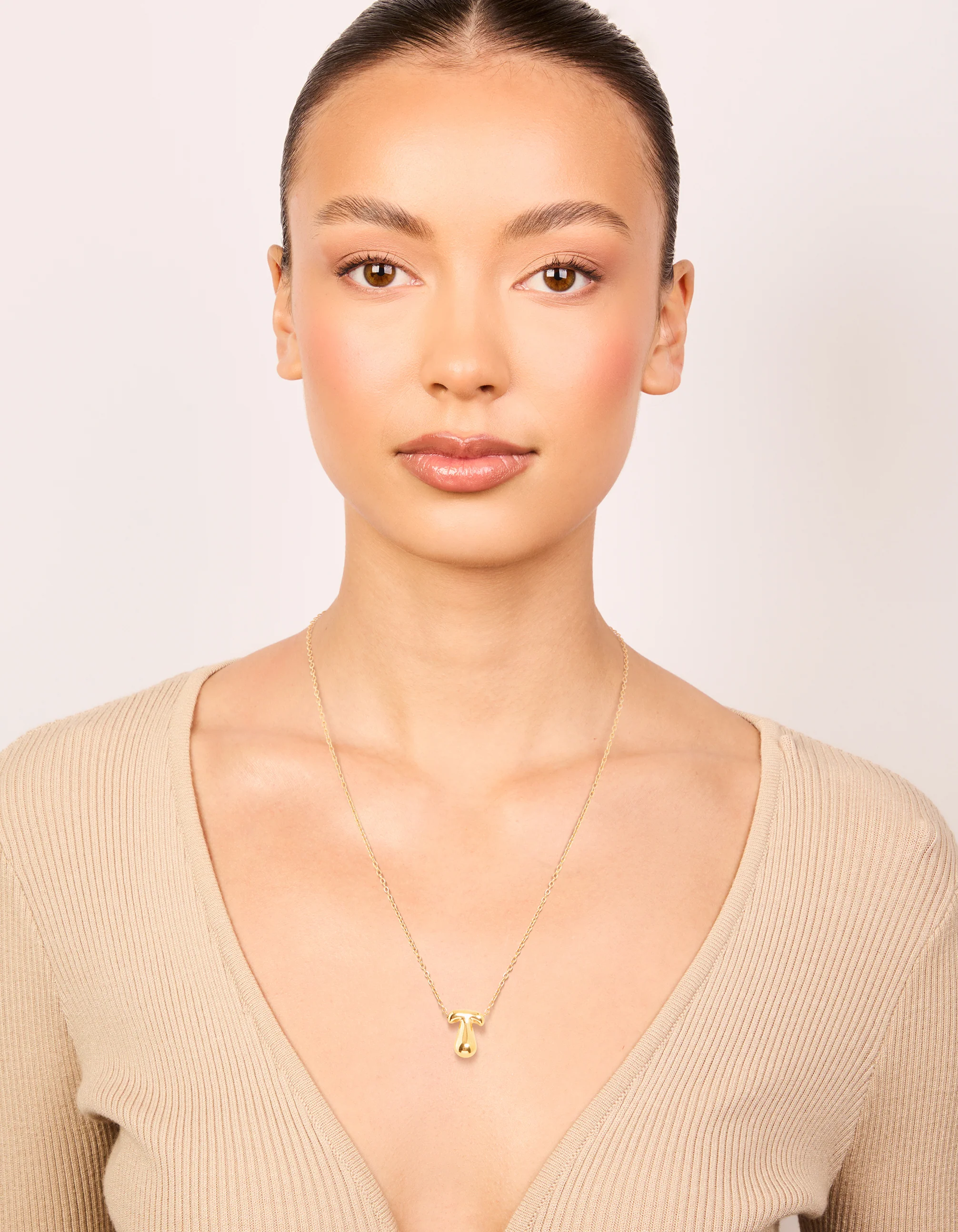 Waterproof Gold Plated Stainless Steel Large Bubble Letter T Necklace - Image 3